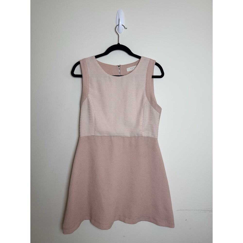 Anthropologie Elodie‎ Women's Fit and Flare Dress Peach Size L
